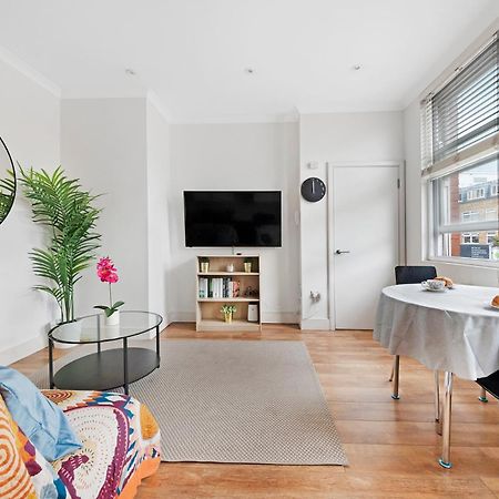 Family Friendly - Stylish Kentish Town Apartment London Exterior photo